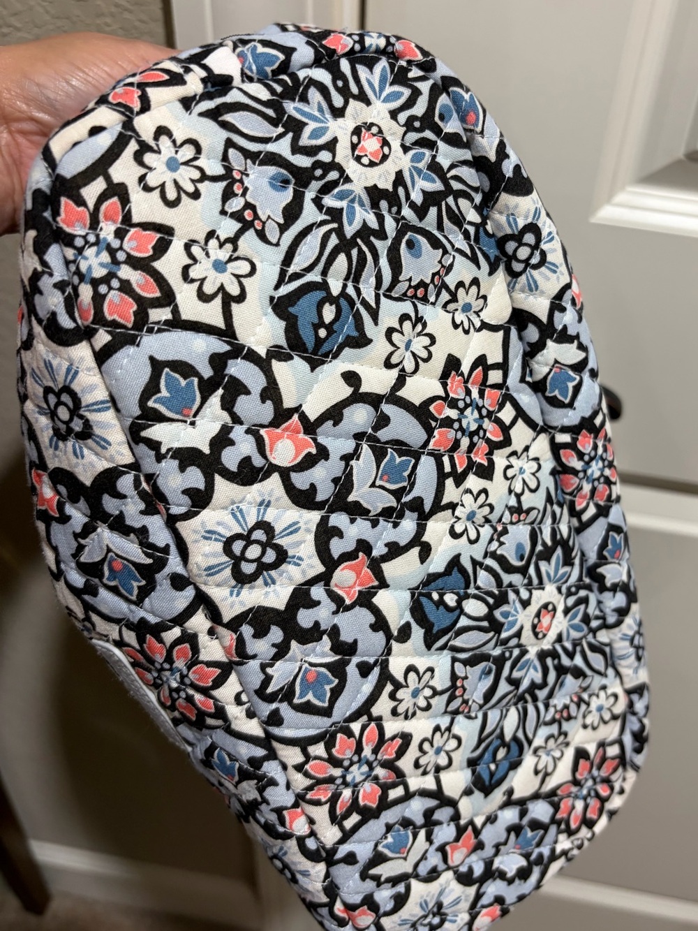 VERA BRADLEY Quilted Floral Tote Bag in Blue and White - Picture 8 of 11